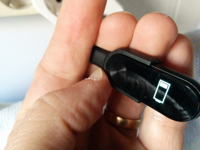 Resolver problema duración batería Xiaomi Mi Band 2