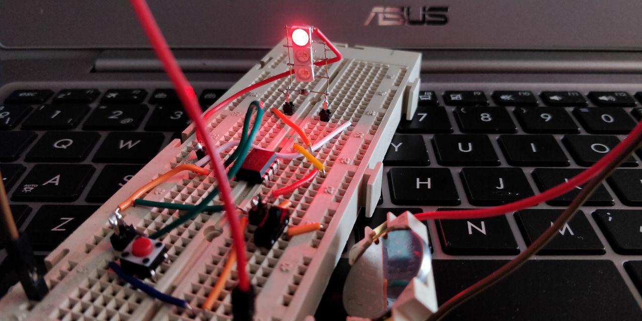 ATtiny85 y leds RGB WS2812